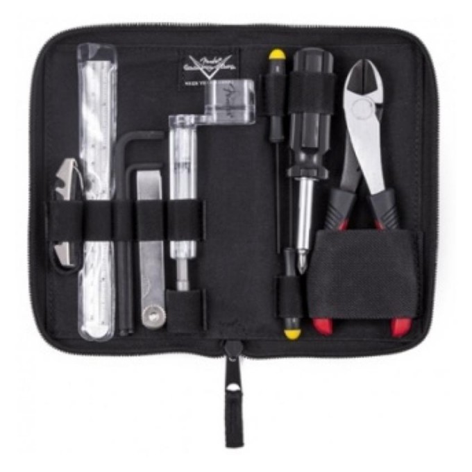 Гитарные аксессуар FENDER CUSTOM SHOP TOOL KIT BY CRUZTOOLS BLACK 38125